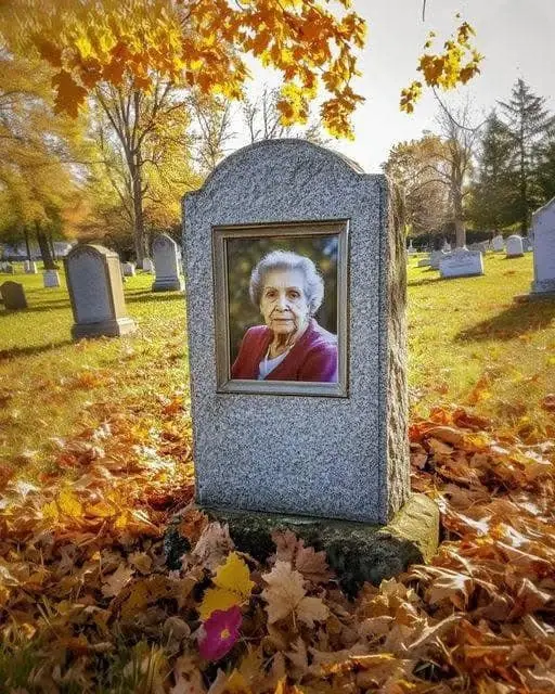 MY GRANDMOTHER ASKED ME TO CLEAN THE PHOTO ON HER HEADSTONE EXACTLY A YEAR AFTER HER DEATH—WHEN I REMOVED THE PHOTOGRAPH, I SCREAMED “THIS CAN’T BE!”