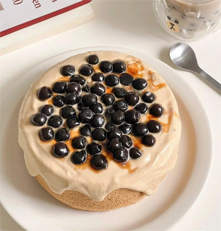 🧋 Brown Sugar Boba Cream Cake