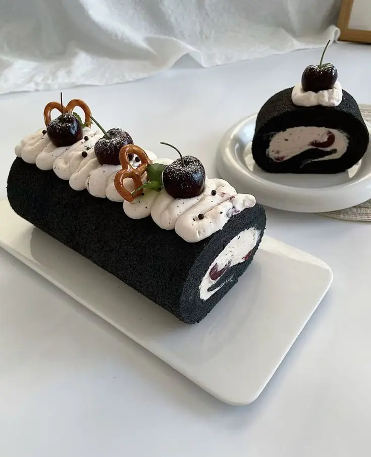 🍫 Black Cocoa Cherry Swiss Roll